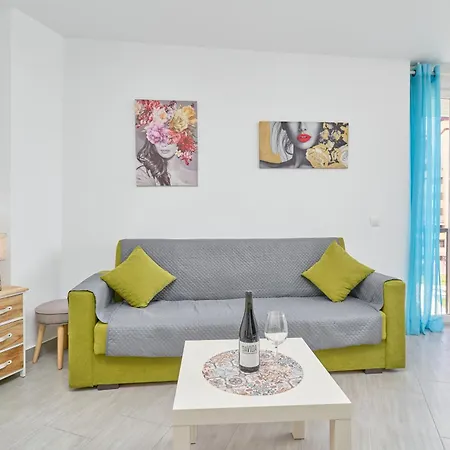 Estudio El Faro 2 Apartment *
